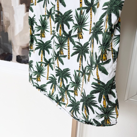Free Planet Men's XS Tropical Palm Tree Graphic Button-Up Shirt Summer Cotton - Picture 8 of 10